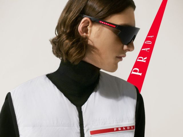 Prada linea rossa