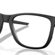 Oakley Centerboard 8163-01